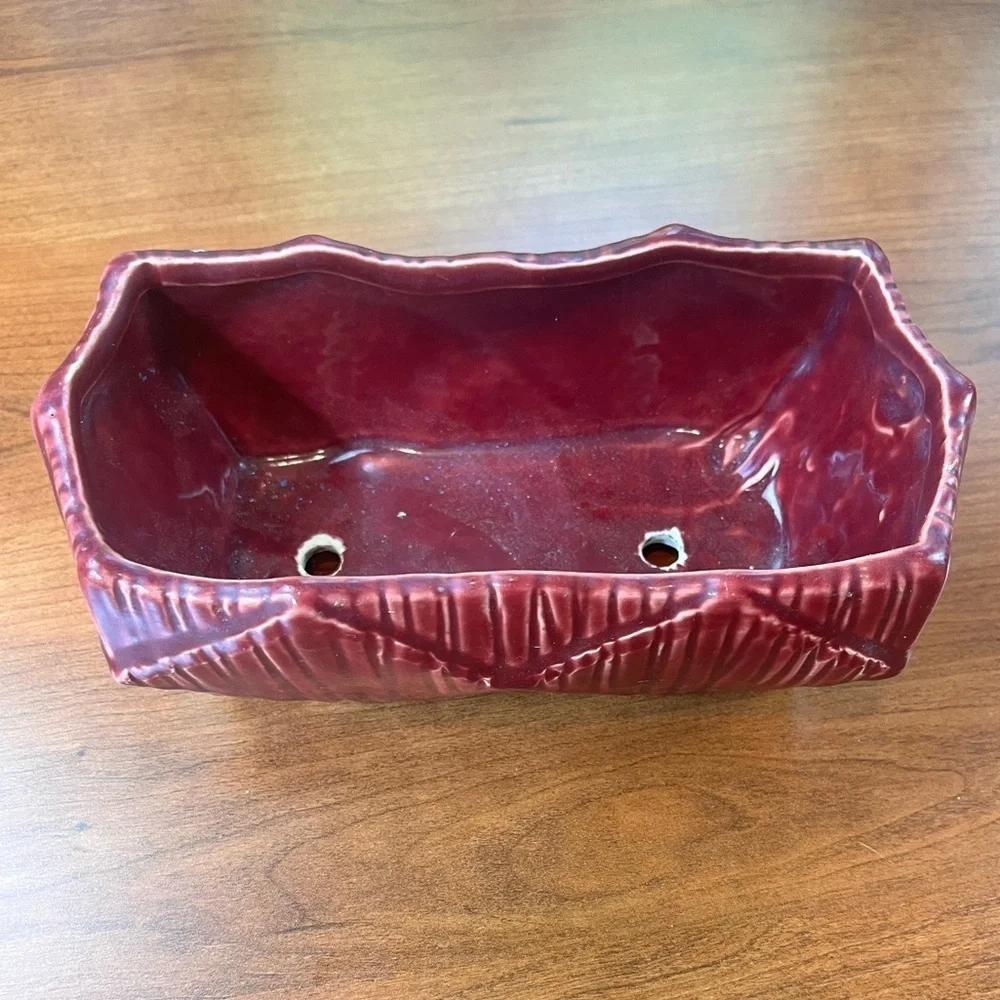 McCoy Planter Pottery USA Burgundy Red Rectangle 7 x 3 x 3